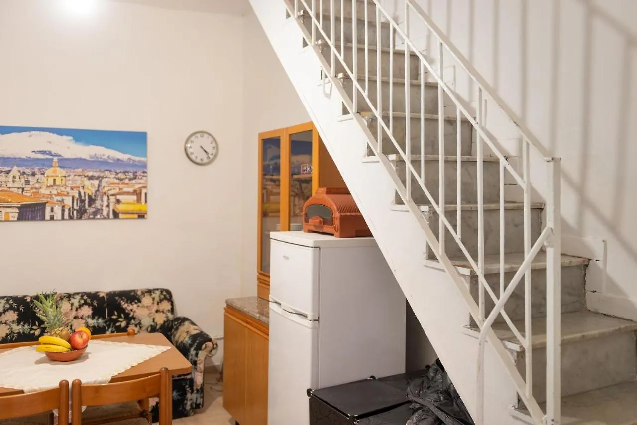 Happy House Apartment Catania 0*,  Italy